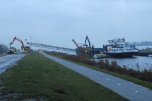 Een inventieve overslaghaven in Almere?