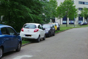 PvdA in actie tegen parkeeroverlast in Muziekwijk