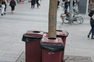 Geen vuilnismannen en -vrouwen in het stadscentrum, OAT blijft